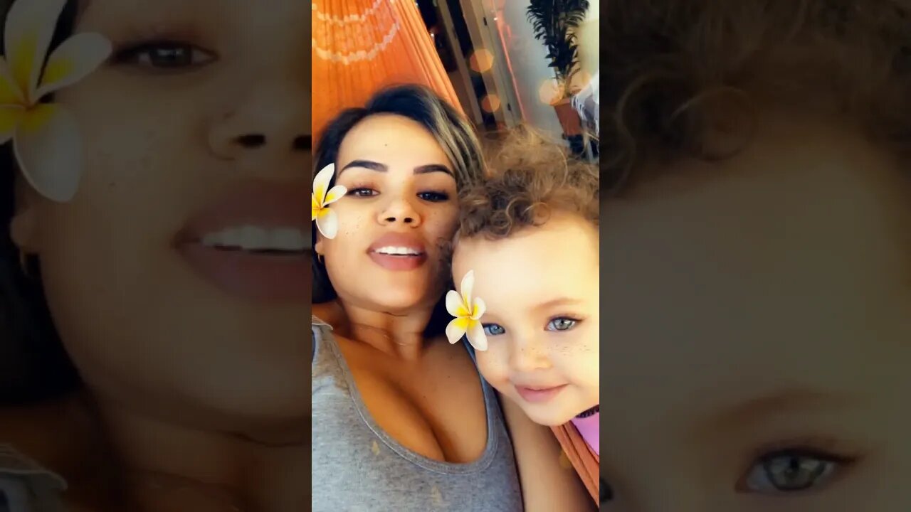 BONECAS TIKTOK #viral #tiktok #viral #top10 #video #rir #fyp #meme #linda #amor #eyes #shorts