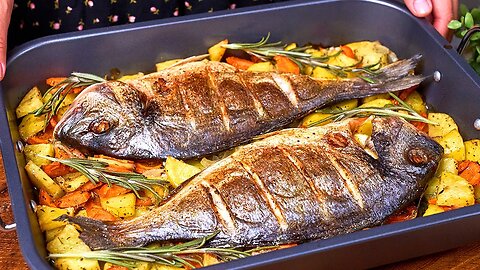 Recipe for dorado baked in the oven with vegetables.