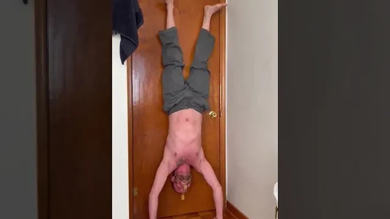 Upside Down Knuckle Push ⬆️s