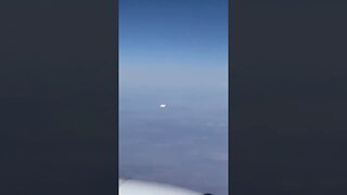 UFOS FILMED FROM PLANE FLYING OVER ARIZONA 2023