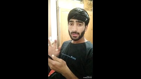 din bhar yah Mere Hath Mein rahata Hai