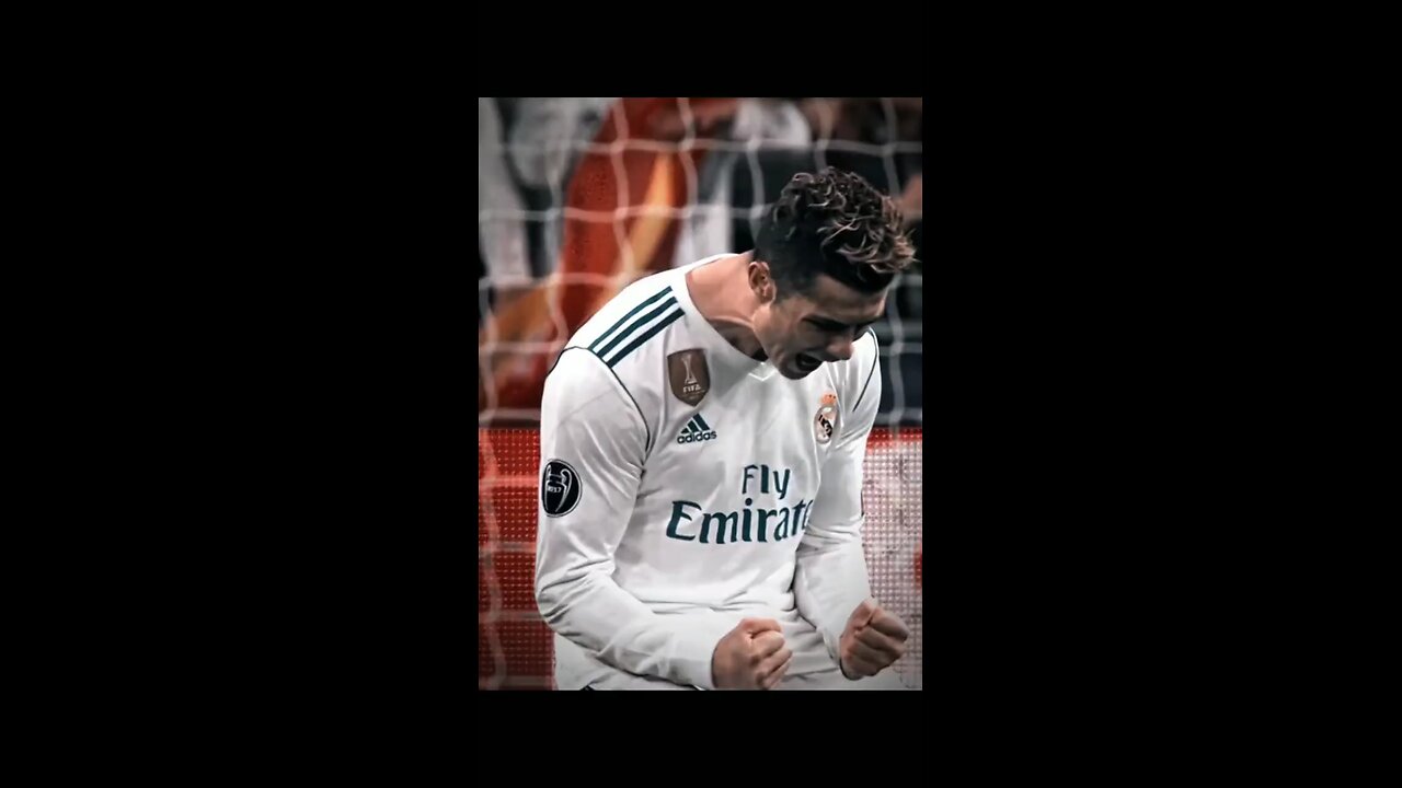 this song x Ronaldo 🎯💯 #realmadrid #cr7 #football #cristianoronaldo #messi