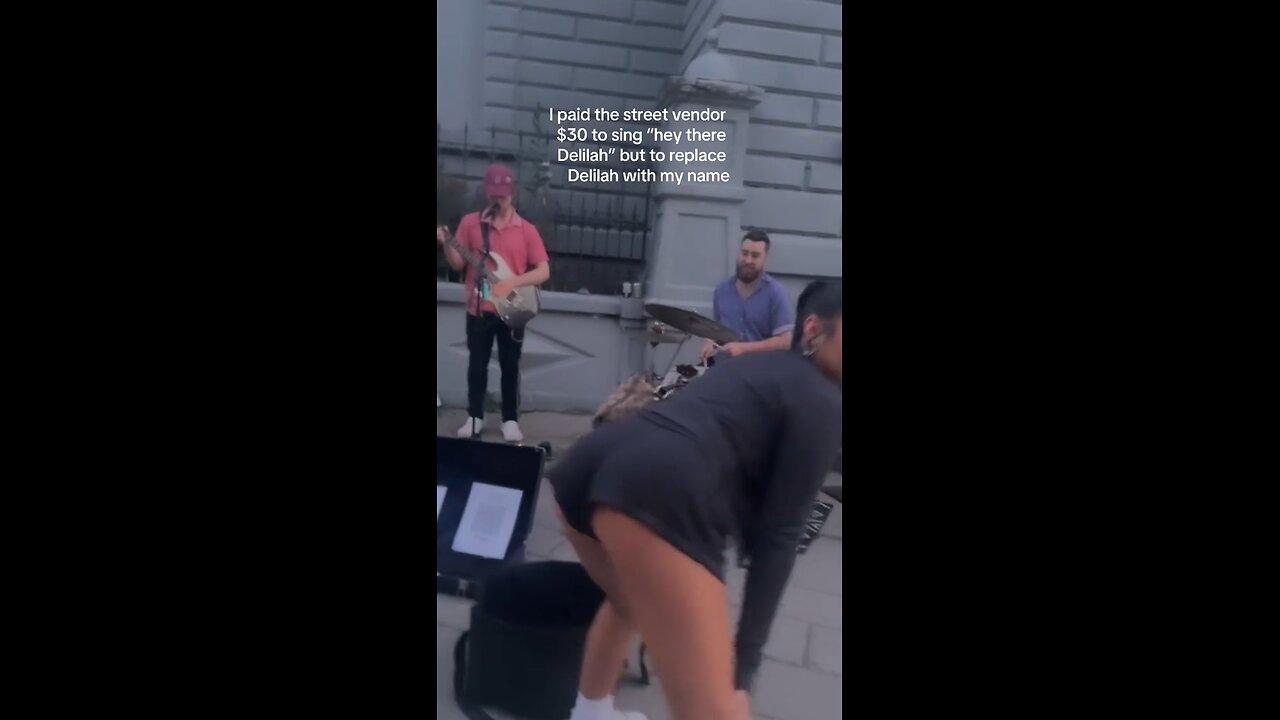 Had to distract this band 😋👅