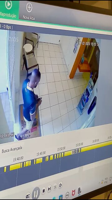 Cenas fortes: Veja momento exato que PM é morto dentro de condomínio no Rio de Janeiro