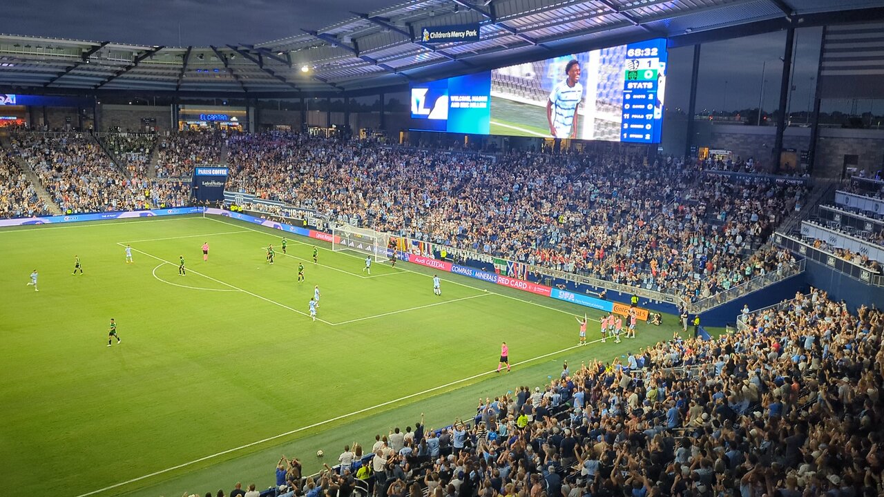 Sporting Kansas City 2 x 0 Austin FC ‎@SportingKC ‎@AustinFC #soccer #football #game #godfirst