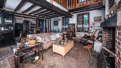 Abandoned MISSING FAMILY Home UNSOLVED No One Found Them EVERYTHING LEFT BEHIND