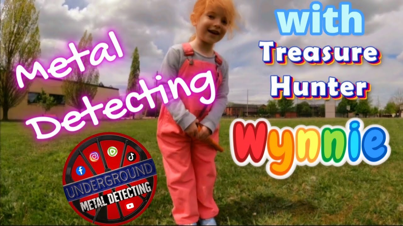 Metal Detecting with Wynnie - Old Coins & Tokens in a public park