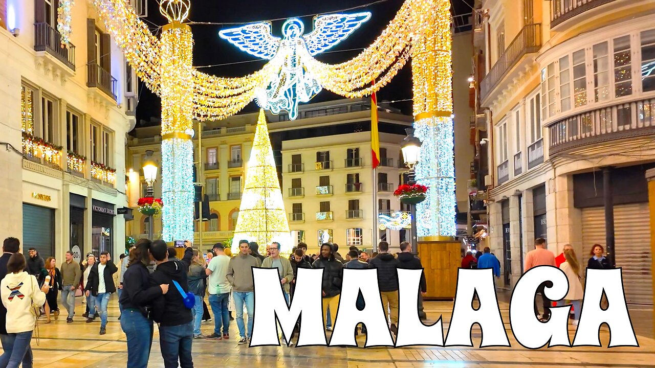 Magical Málaga at Christmas 🎄 Night Walk Through Festive Streets [Spain 4K]