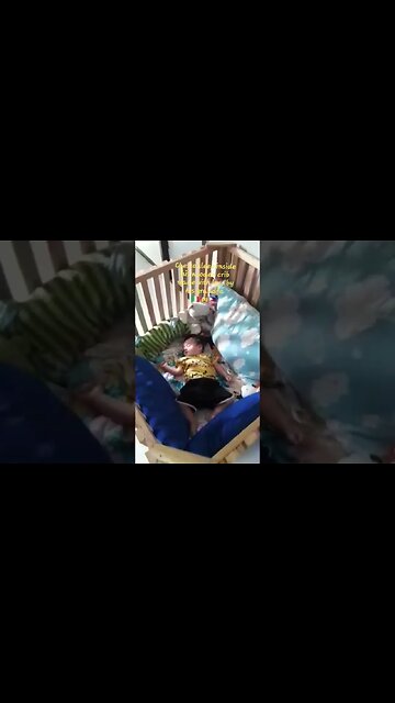 Chesco Sleep in his new Wooden crib built by Granpa 🇵🇭👼🇮🇹