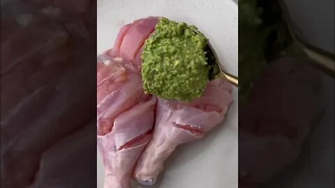 Green Chicken| #shorts #youtubeshorts #shortsvideo #bachelorcooking #fastcooking #madurairecipes