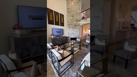 This is a spectacular interior, could you relax here? 😍🏡 #idaho #movetoidaho #shorts