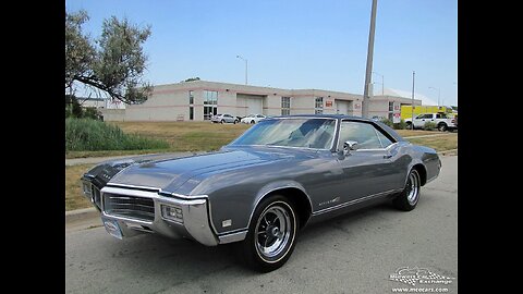 Sports Cars can be BIG! Buick's Riviera was the biggest and best Sport Car ever once!