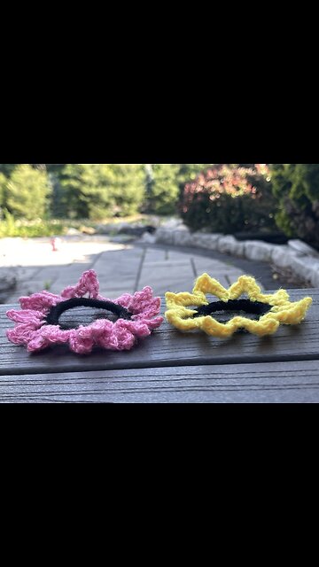 Handcrafted sunflower scrunchie idea’s for beginners #crochet #craft #art #diy