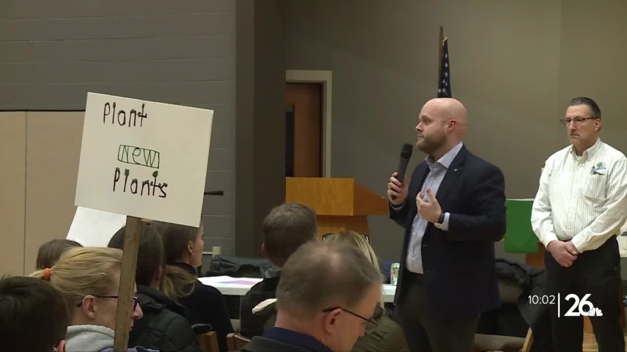 Appleton neighborhood residents gather to preserve beloved park