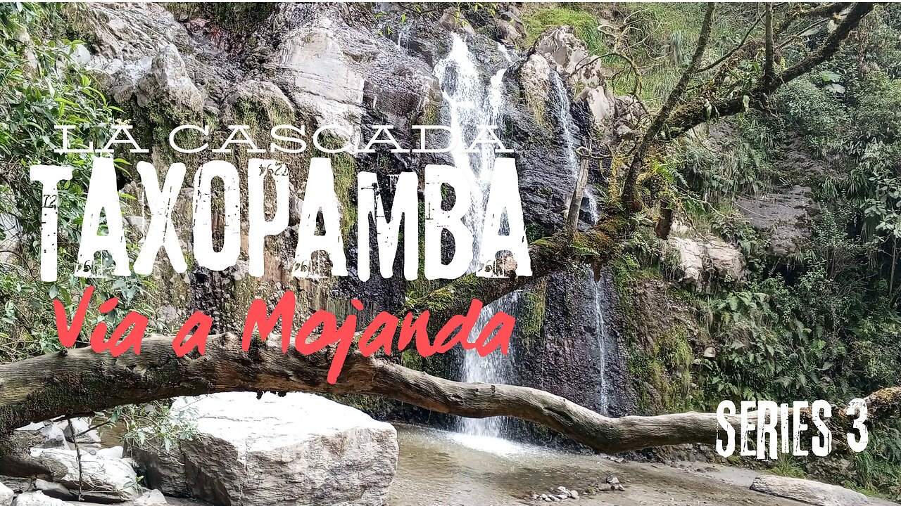 Cascada de Taxopamba en Mojanda Lake Otavalo