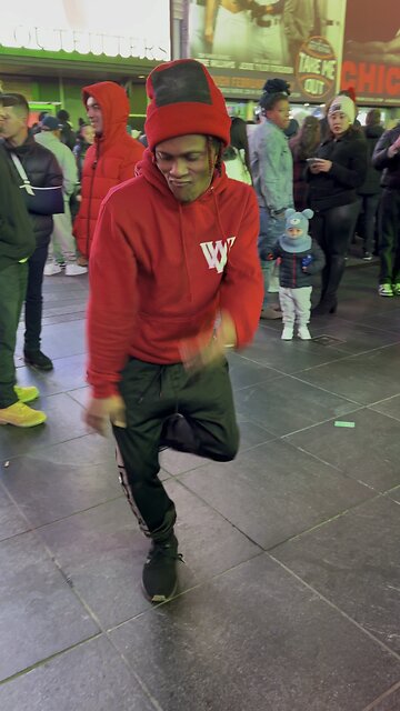 Behind the scenes with Nassim