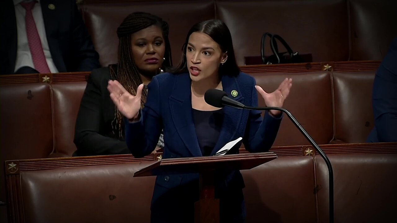 Alexandria Ocasio-Cortez, Rashida Tlaib, Cori Bush, & Ayanna Pressley defend Ilhan Omar in vote
