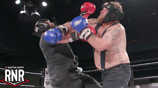 Boxer In Suspenders Creates Chaos In The Ring