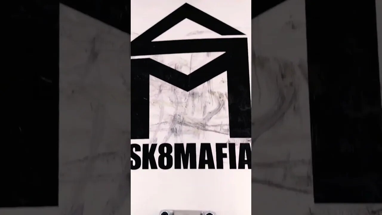 My new @SK8MAFIATV filmer board what do you think 😂 #skateboarding #skate #skateboard