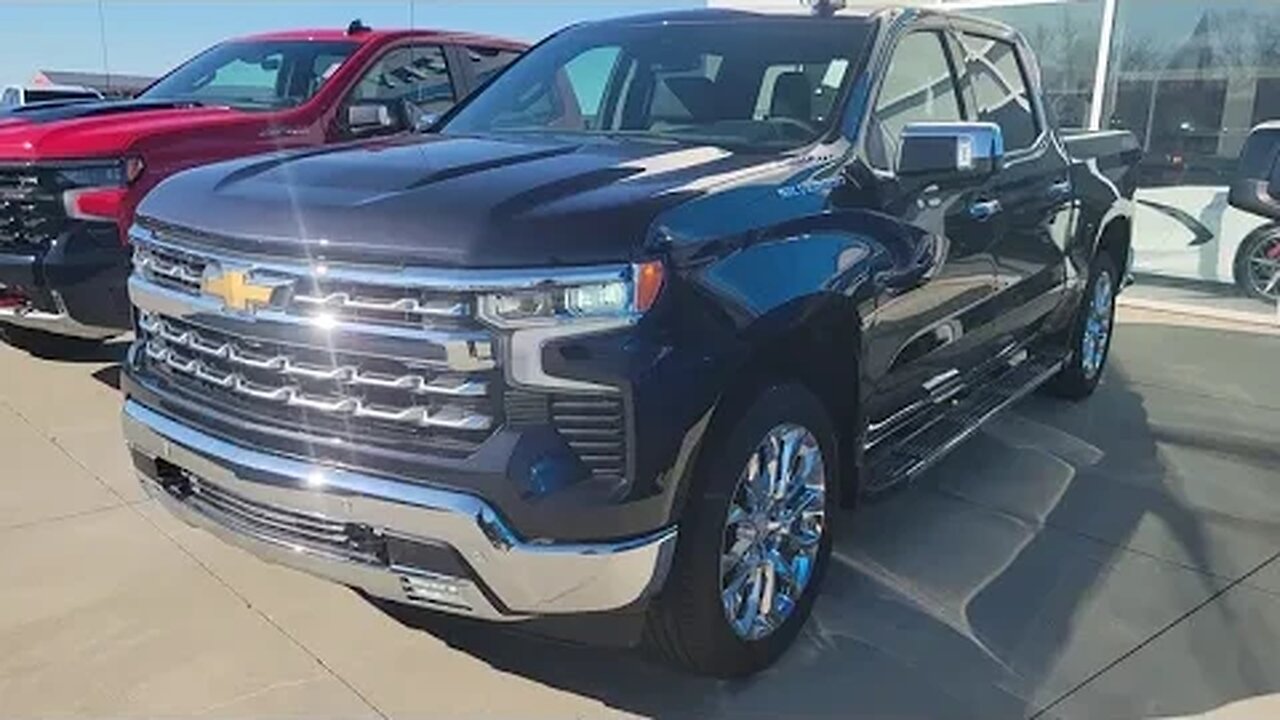 NEW 2023 CHEVROLET SILVERADO 1500 LTZ #112941