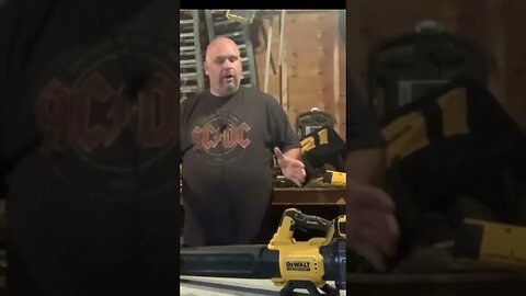 Dewalt Blower BETTER Than You THINK #DEWALT #dewalttools #dewalttough #toolreveiw #dewalttool