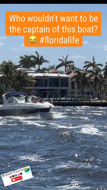 Who wouldn’t want to be the captain of this boat? 😂 #floridalife