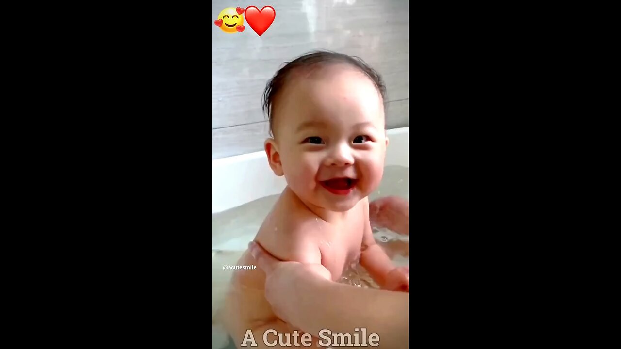 baby laughing very cutely 🤗❤️💋#short#new#best#trending#cute#viral