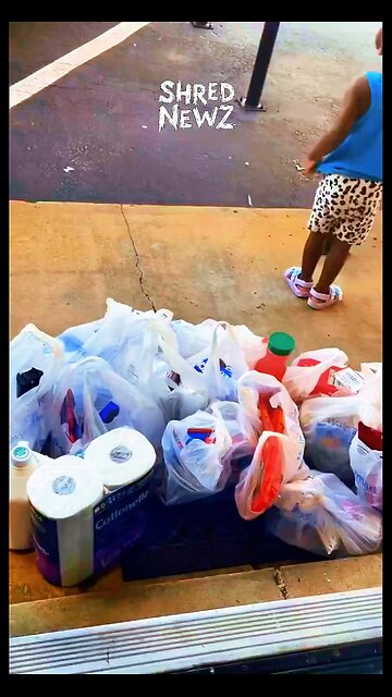 Woman Furious After Baby Dad Buys Groceries Instead of Giving Her Cash