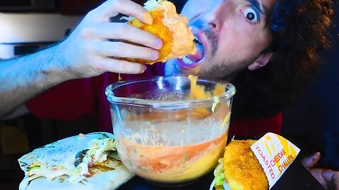 ASMR TACO BELL FEAST + SPICY CHEESE SAUCE * NO TALKING * | Nomnomsammieboy