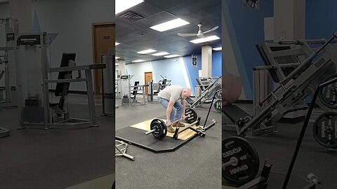 185lbs press from the ground, Crazy 🤪 old man