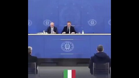 ITALY BAN IMPORT🇮🇹📛🧈🍕🌽OF SYNTHETIC FOOD🧆SYNTHETIC MEAT⛔️🥩🥓💫