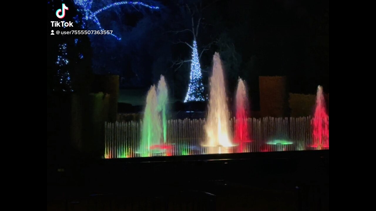 Longwood garden fountain music show