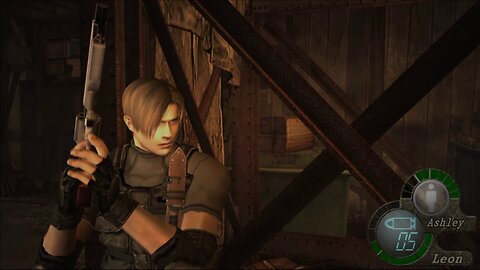 Resident Evil 4: Testing the handcannon on the Sheriff.