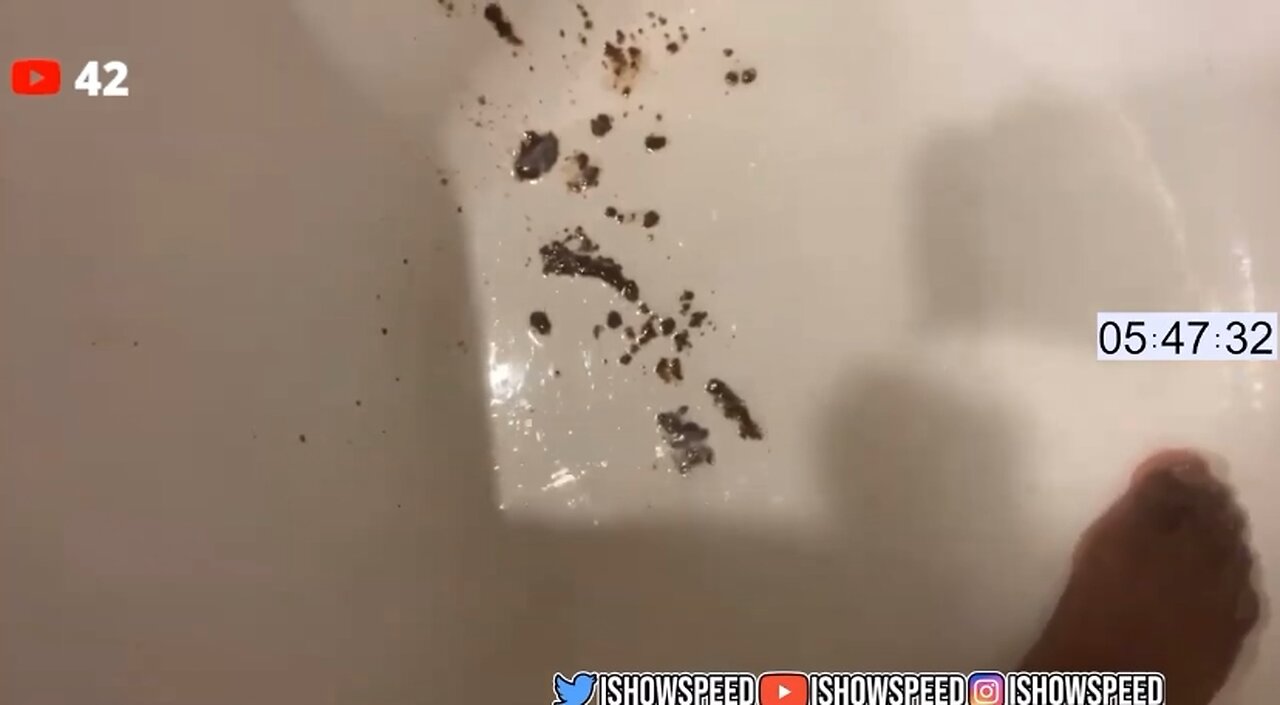 IShowSpeed accidentally poops on himself in shower Must See !!!!!!!