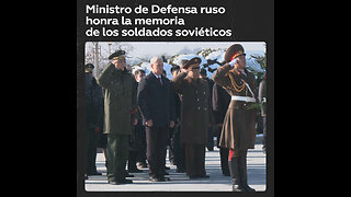 Ministro ruso coloca flores en el Monumento a la Liberación en Pionyang