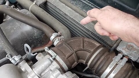 Lada Niva Under The Hood (Basic Overview)