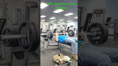 NFL Combine training, sign me up coach, Crazy 🤪 old man, Da Bears