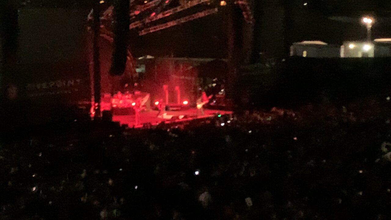 Lynyrd Skynyrd live 2019. Don’t ask me no questions.