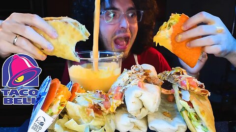 TACO BELL CHEESE SAUCE FEAST ! BURRITOS, TACOS, CHALUPAS * ASMR NO TALKING * | NOMNOMSAMMIEBOY