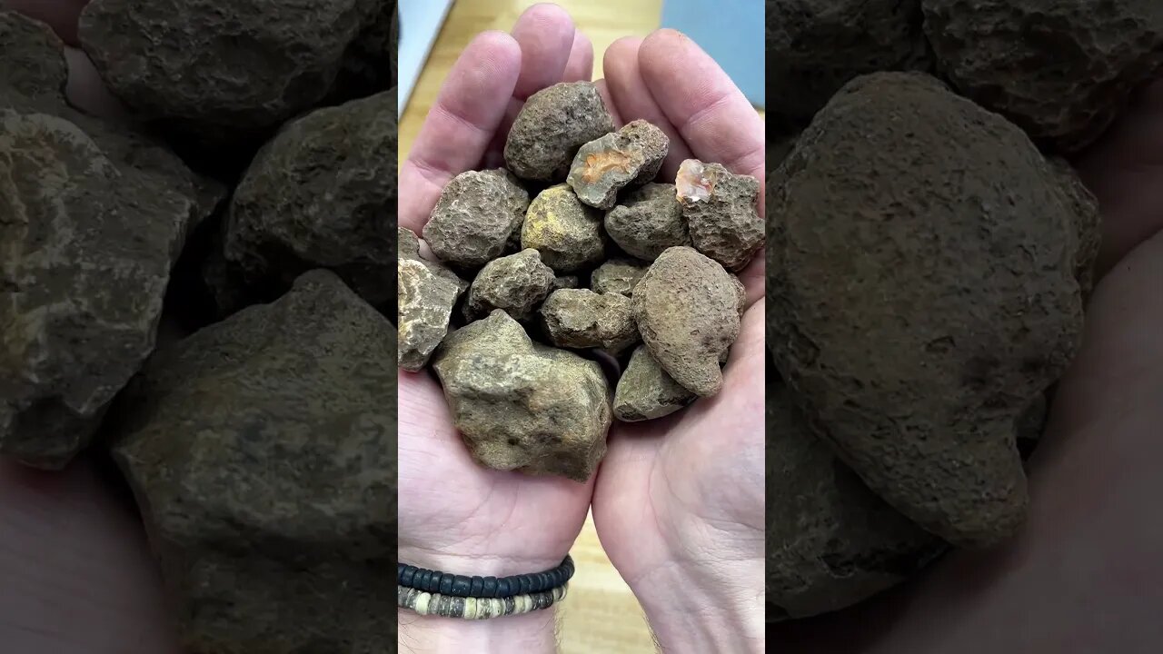 Cleaning Malawi agates