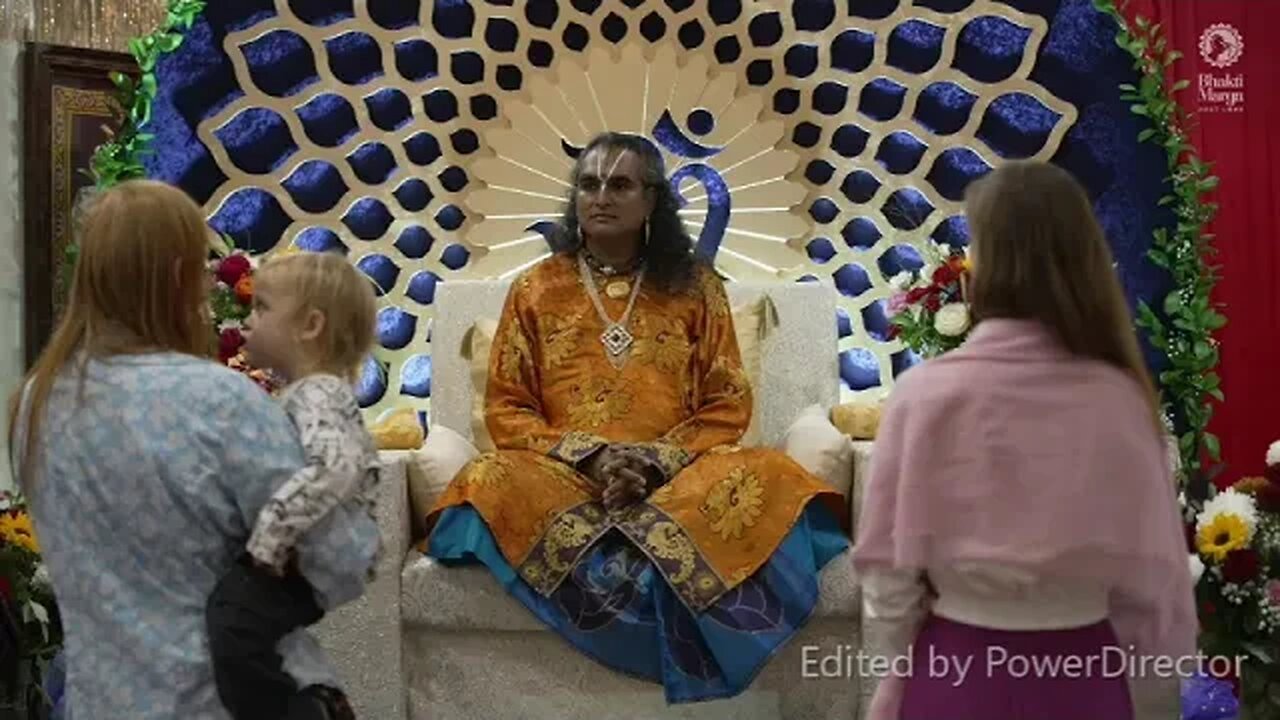 Belos momentos do Darshan de Paramahamsa Vishwananda em Varsóvia, 2022