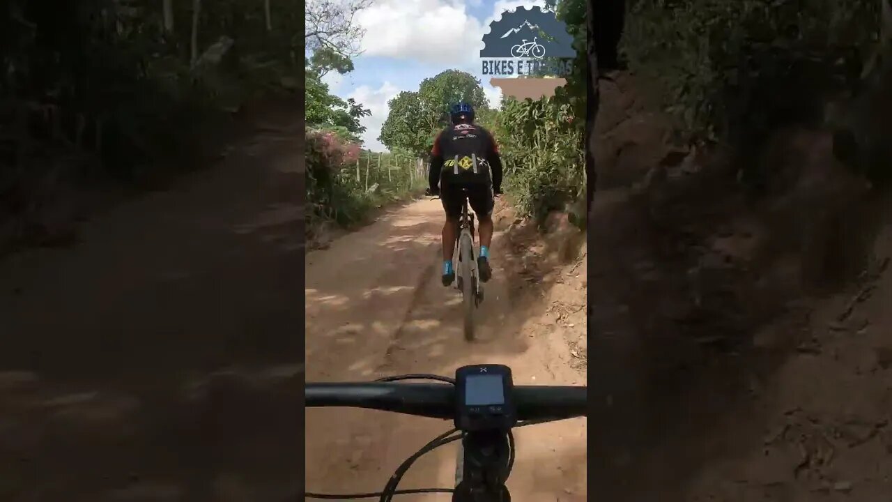 Quando o pedal com os amigos é pegado... - BIKES E TRILHAS #shorts