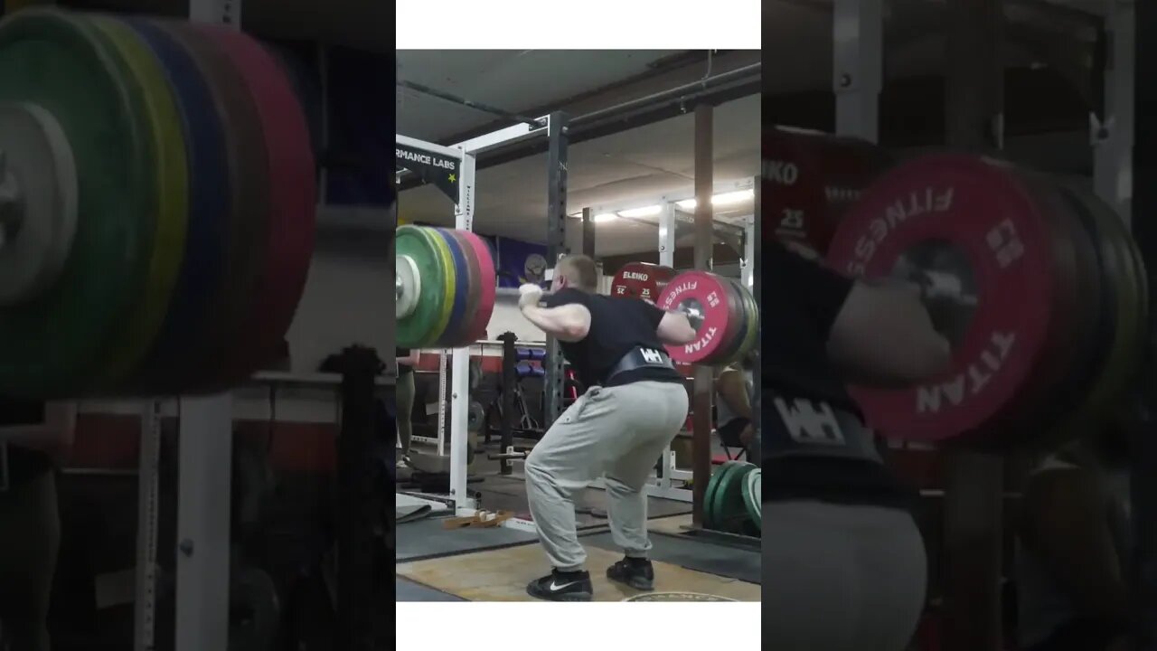 225 kg / 496 lb - Back Squat