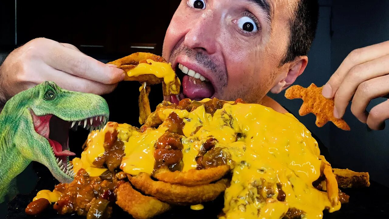 DINO NUGGS + ONION RINGS + CHILI CHEESE SAUCE ! * asmr mukbang no talking * nomnomsammieboy