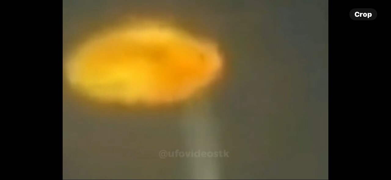 Interesting Comparative UFO Footage ( Glowing Orange Discs )