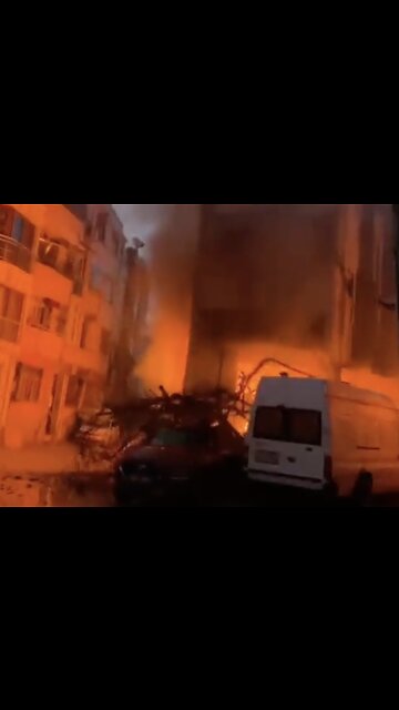 Post-Earthquake Turkey Looks Like the End Times