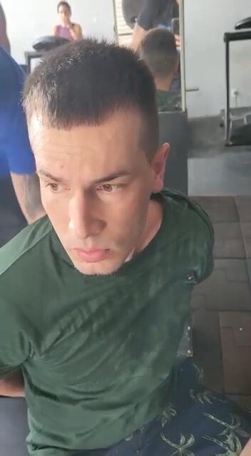 Apontado como líder de facção envolvida na guerra do tráfico em Porto Alegre é preso em academia