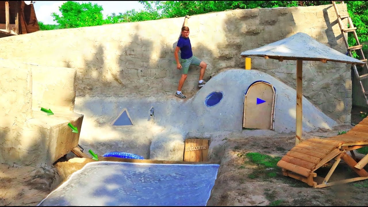 GIANT HOUSE MADE OF CEMENT - How Concrete Homes Are Built - dugout, start to finish.