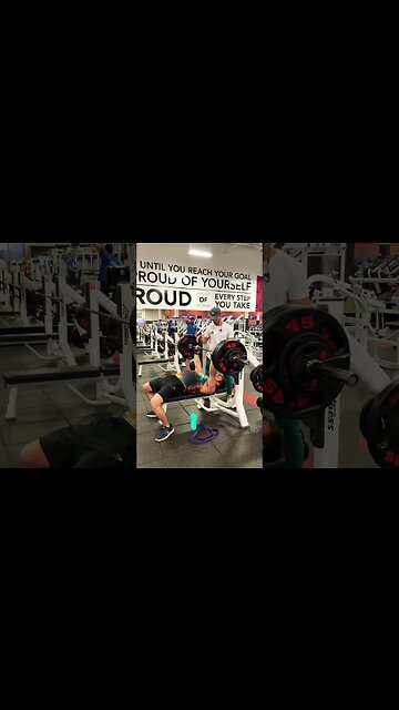 345lb Bench Press PR #throwback #benchpress