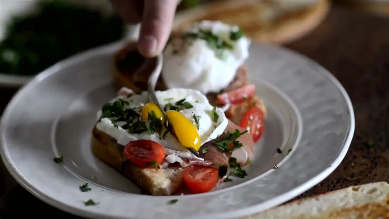 The Perfect Breakfast: Poached Eggs.